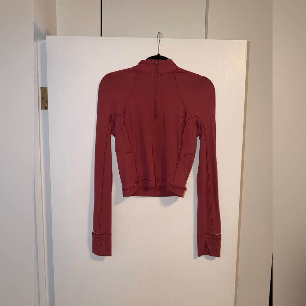 Lululemon “Rulu Run Crop” Worn Once! Size 6 - Mulled Wine